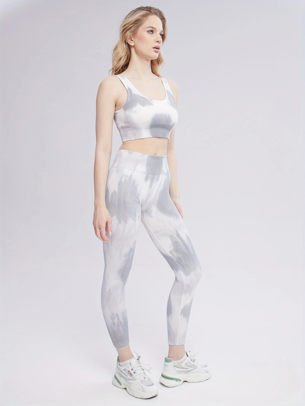 Ultimate Tie-Dye Sports Set - Perfect for Yoga, Running, and Cycling.