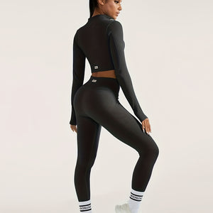 Ultimate Seamless Yoga Set - High-Waisted Leggings and Crop Top' 